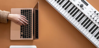 Suona e registra con la tastiera online Suona e registra con la tastiera online
