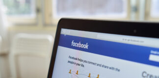 Facebook: attenzione al finto video dell’esecuzione di Bin Laden Facebook: attenzione al finto video dell'esecuzione di Bin Laden