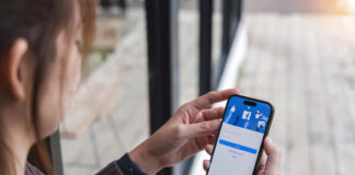 Filefly: condivisione file su Facebook Filefly: condivisione file su Facebook