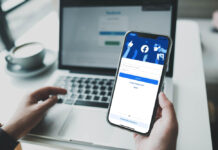 FlipToast: gestire Facebook dal vostro desktop FlipToast: gestire Facebook dal vostro desktop