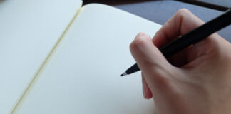 Crea cartoni animati dai tuoi disegni con Flipbook Crea cartoni animati dai tuoi disegni con Flipbook