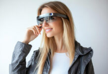 Project Glass: Occhiali con Realtà Aumentata Google sta sperimentando il lancio Project Glass: Occhiali con Realtà Aumentata Google sta sperimentando il lancio