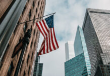 Le spedizioni di macchine per materie plastiche sono aumentate del 13,5% nel primo trimestre in Nord America Le spedizioni di macchine per materie plastiche sono aumentate del 13,5% nel primo trimestre in Nord America