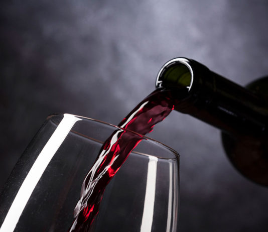 Acquisto di vini: sempre più persone si rivolgono ad enoteche online